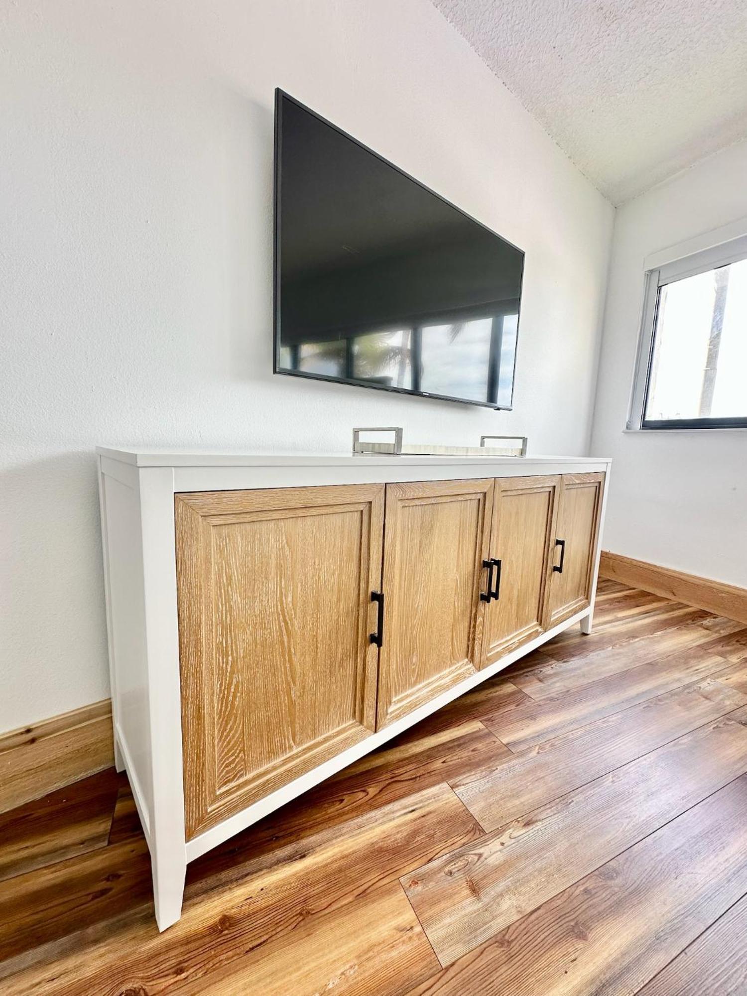 Tower 2 Master Suites, 2 Kings Beds, Marina Κι Λάργκο Εξωτερικό φωτογραφία