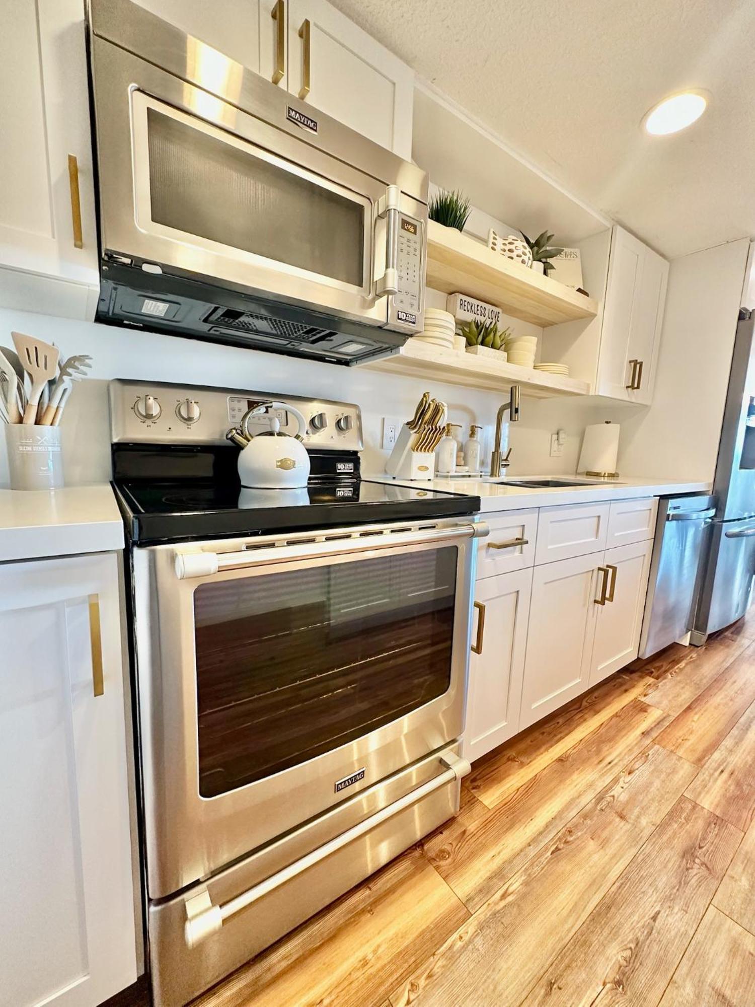 Tower 2 Master Suites, 2 Kings Beds, Marina Κι Λάργκο Εξωτερικό φωτογραφία